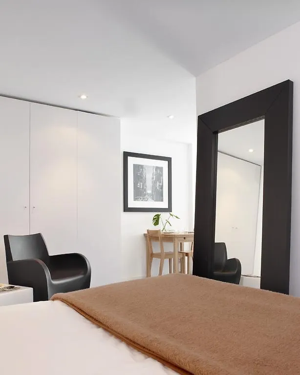 Whotells Barceloneta Hotel